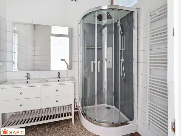 Appartement 4 pièces avec balcons, cave et chambre de bonne 9m² + Possibilité de garage