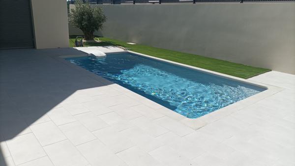 Narbonne (11100) villa neuve plain pied avec piscine