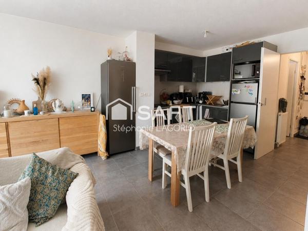 Villa T3 en duplex avec jardin et garage