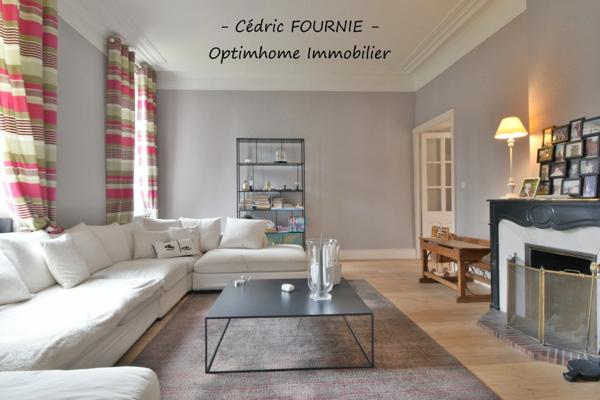 Maison de maître d’exception – Élégance, volumes et art de vivre à moins de 40 minutes de la métropole Lilloise.