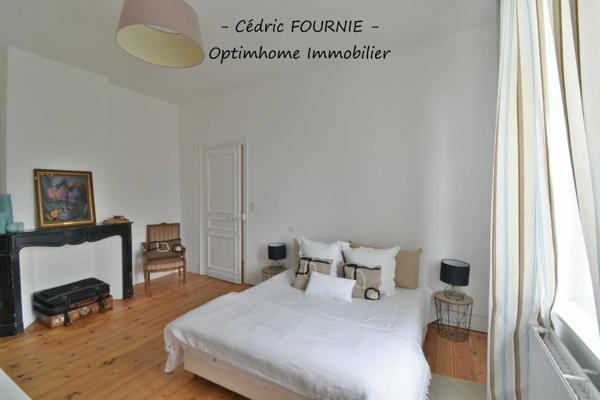 Maison de maître d’exception – Élégance, volumes et art de vivre à moins de 40 minutes de la métropole Lilloise.