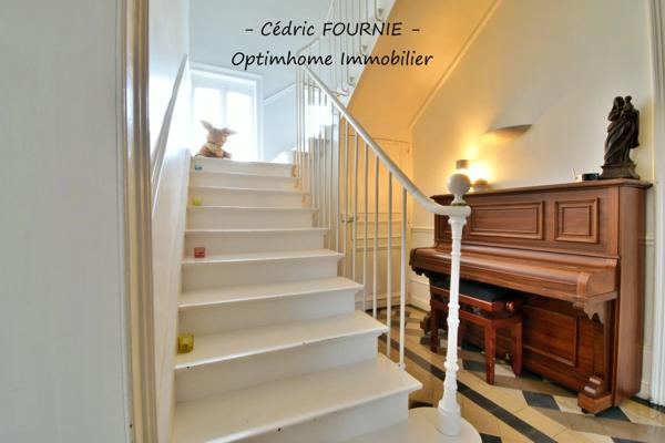 Maison de maître d’exception – Élégance, volumes et art de vivre à moins de 40 minutes de la métropole Lilloise.