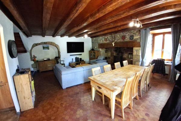 Vente / Maison à Lacapelle-Viescamp (15150)