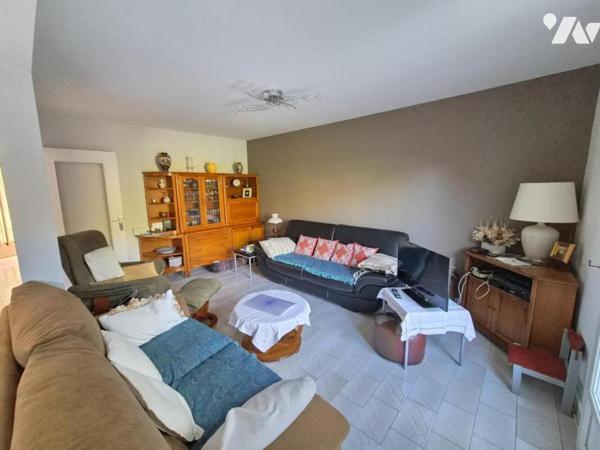 Pavillon de 88m²sur parcelle 17.70m²