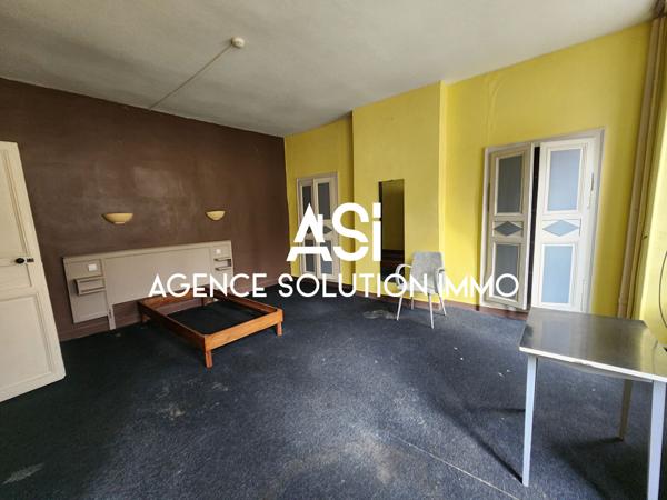 Immeuble - 600m² - Fresnay sur Sarthe