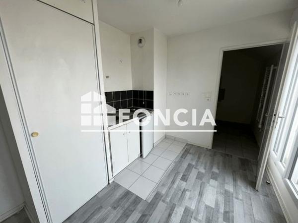 Location Studio 24.45 m² - 9 ROUTE DE LIEUSAINT Tigery 91250