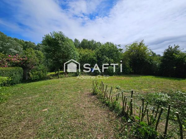 TERRAIN CONSTRUCTIBLE 1325M2