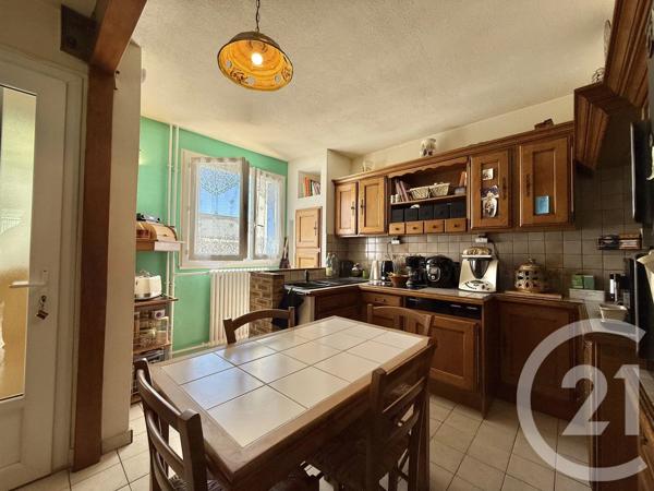 Maison à vendre  4 pièces - 92,24 m 2   YZEURE  - 03