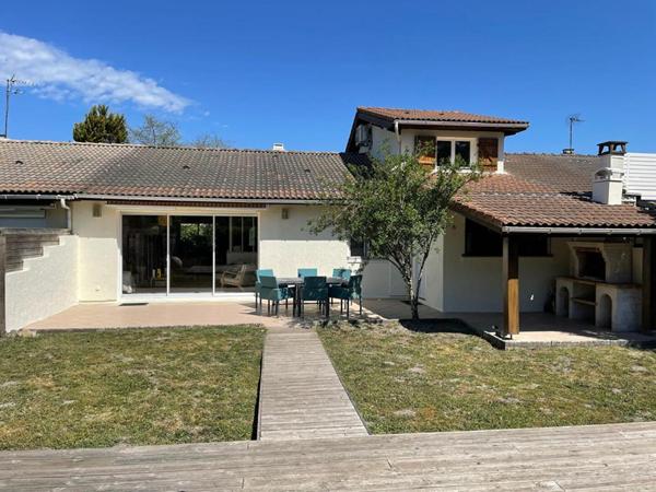 Maison Cestas Gazinet 5 pièce(s) 100 m2