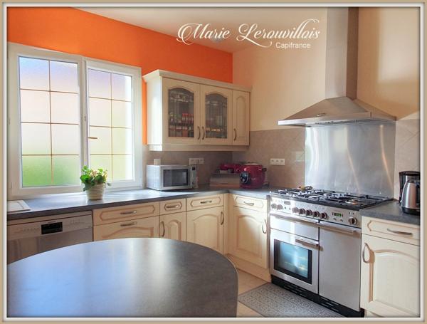 Maison à vendre 7 pièces SAINTE SAVINE (10)