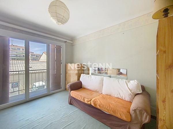 VALLAURIS - 3P - 60m² - CENTRE VILLE - CAVE- TRAVAUX