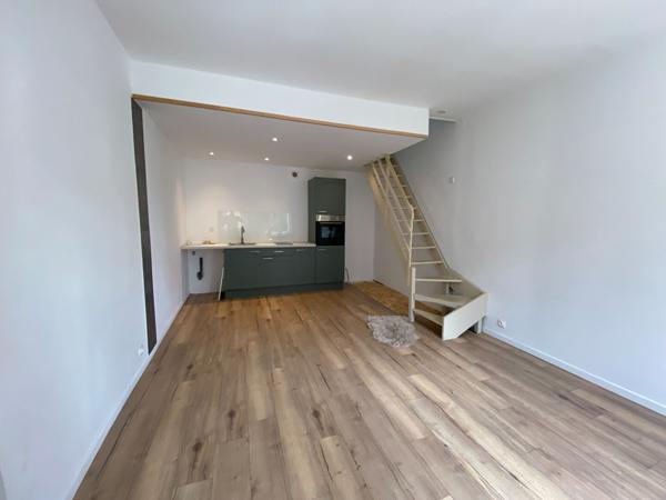 Maison de ville 2 pièces à vendre à Saint Quentin - Secteur Saint Jean