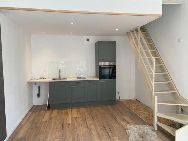 Maison de ville 2 pièces à vendre à Saint Quentin - Secteur Saint Jean