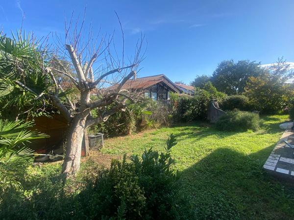 Maison rénovée de type 3 avec jardin à Tosse ? à 10 km des plages