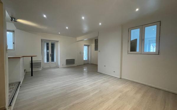 Appartement à louer    4 pièces •  Rive-de-Gier