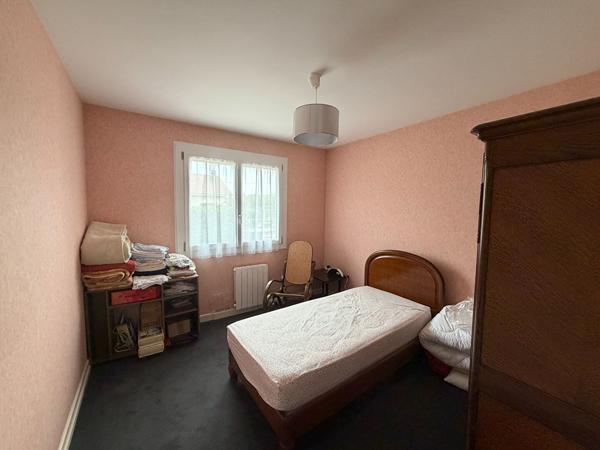 Maison plain pied PERONNAS sur 644 m² de terrain