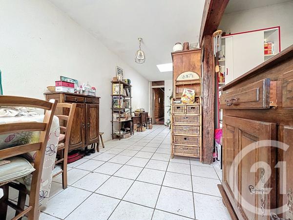 Maison à vendre  4 pièces - 79,49 m2 ROCHEFORT - 17