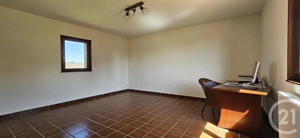 Maison à vendre  7 pièces - 168 m 2   PREMILHAT  - 03