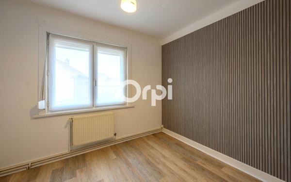 Maison à vendre    4 pièces • 145 m2 Sin-le-Noble