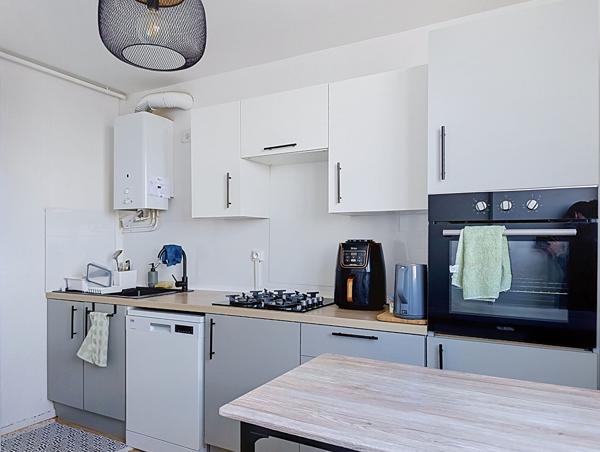EXCLUSIVITÉ NESTENN - Saint-Étienne La Métare - Appartement T4 de 88,34 m² - 2/3 chambres - Cave - Garage en supplément