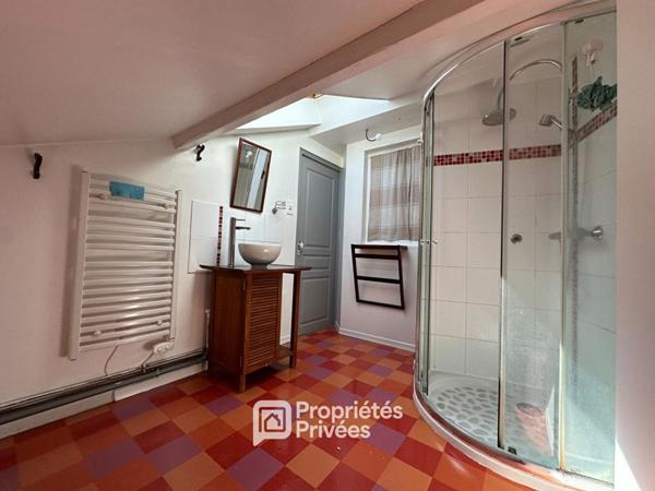 Maison T7 ( 5 ch ) 162 m2 avec garage, terrasse et cave