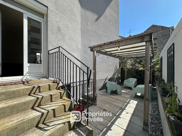 Maison T7 ( 5 ch ) 162 m2 avec garage, terrasse et cave