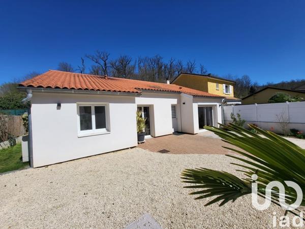 Maison 4 pièces de 107 m² à Lissieu (69380)