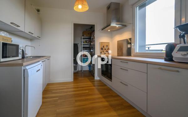 Appartement à vendre    4 pièces • 93,39 m2 Templeuve