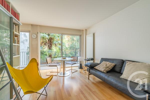 Appartement F2 à vendre  2 pièces - 46 m2 PARIS - 75007