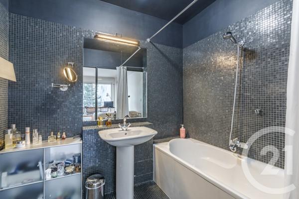 Appartement F2 à vendre  2 pièces - 46 m2 PARIS - 75007