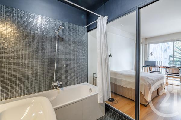 Appartement F2 à vendre  2 pièces - 46 m2 PARIS - 75007