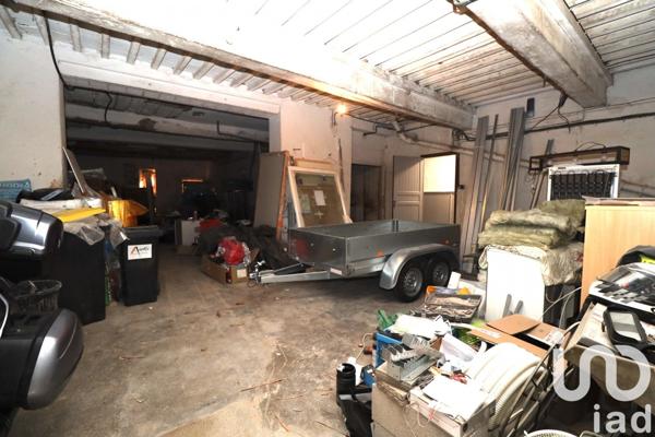 Maison de village 9 pièces de 323 m² à Banyuls-dels-Aspres (66300)