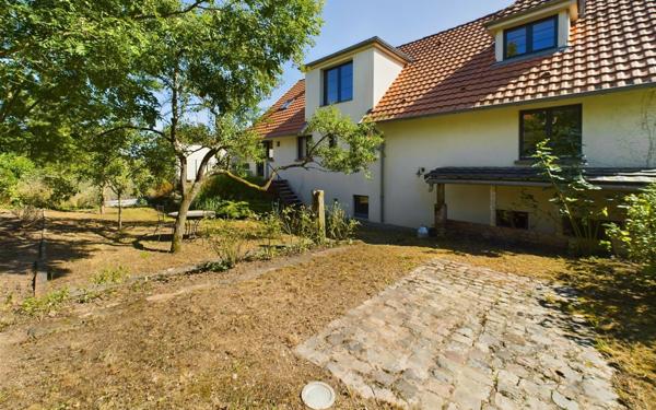 Maison à vendre    7 pièces • 219,69 m2 Berstett