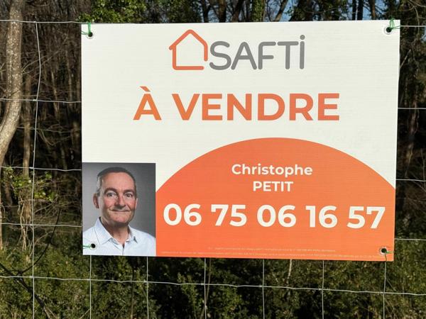 Magnifique lotissement entouré d' arbres