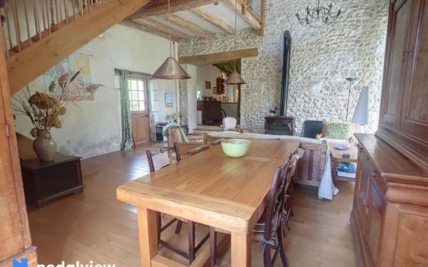 Maison à vendre    6 pièces •  Selles-sur-Cher