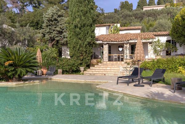 Villa notre dame de vie vue mer et village