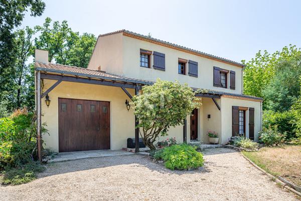 Maison Pont Saint Martin 7 pièce(s) 130.22 m2