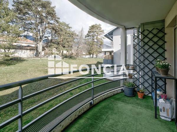 À vendre Appartement 2 pièces 42 m² - Gex 01170