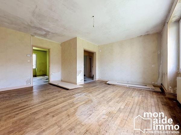 Vaste ensemble immobilier idéalement située