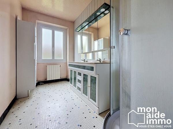Vaste ensemble immobilier idéalement située