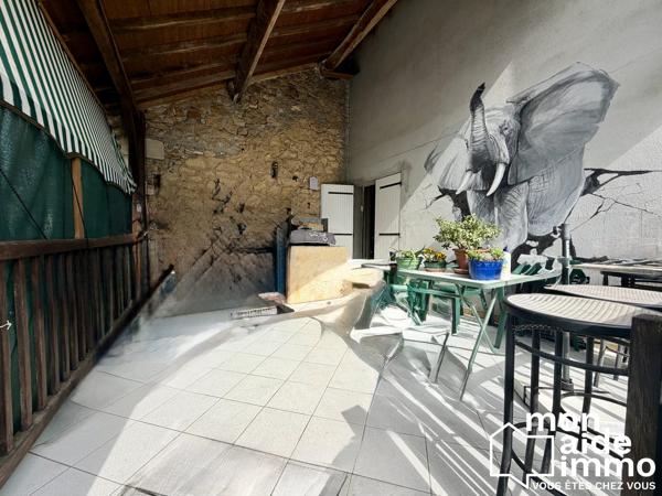 Vaste ensemble immobilier idéalement située