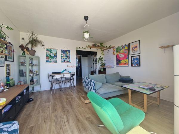 Appartement T3 rénové - Rezé Jean-Perrin / Château