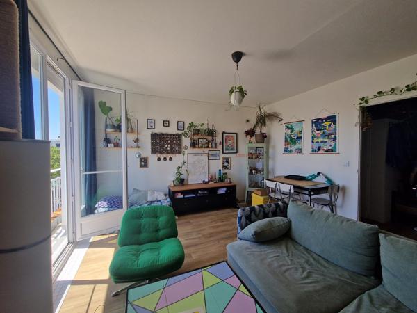 Appartement T3 rénové - Rezé Jean-Perrin / Château