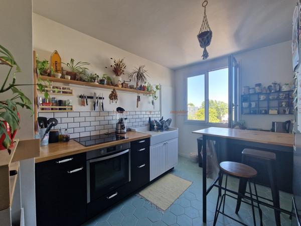 Appartement T3 rénové - Rezé Jean-Perrin / Château