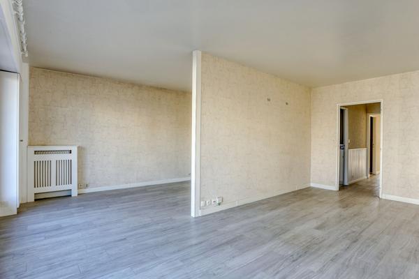 Appartement 3p - deux balcons - place de parking
