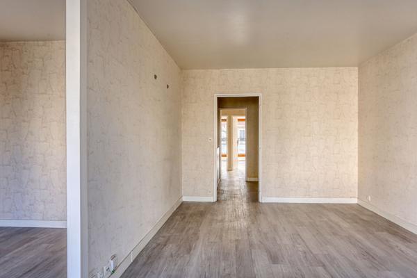 Appartement 3p - deux balcons - place de parking