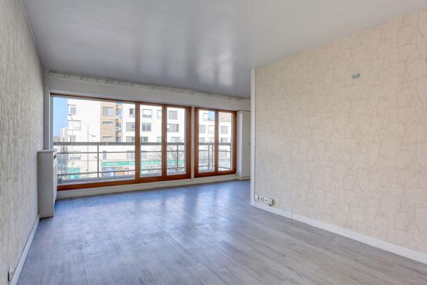Appartement 3p - deux balcons - place de parking