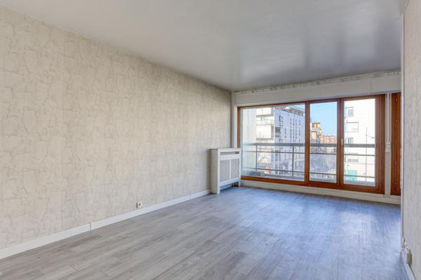 Appartement 3p - deux balcons - place de parking