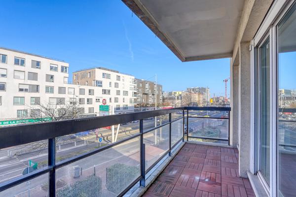 Appartement 3p - deux balcons - place de parking