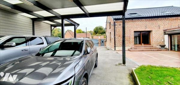 DOUCHY LES MINES Maison et entrepôt